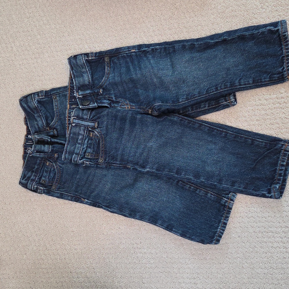 NWOT GAP Dark Blue Denim Jeans